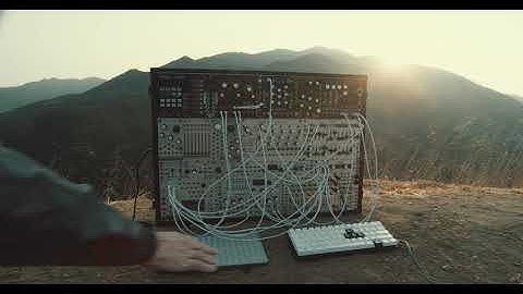 Ambient Modular // featuring Mutable Instruments Rings, Intellijel Atlantis & Rainmaker