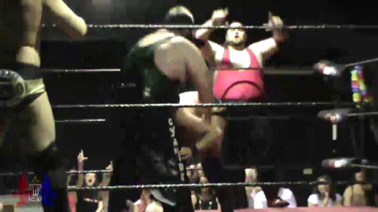 Blackpool Blonds Vs The Freak Show - BWP Tag Team Championship 27.07.13