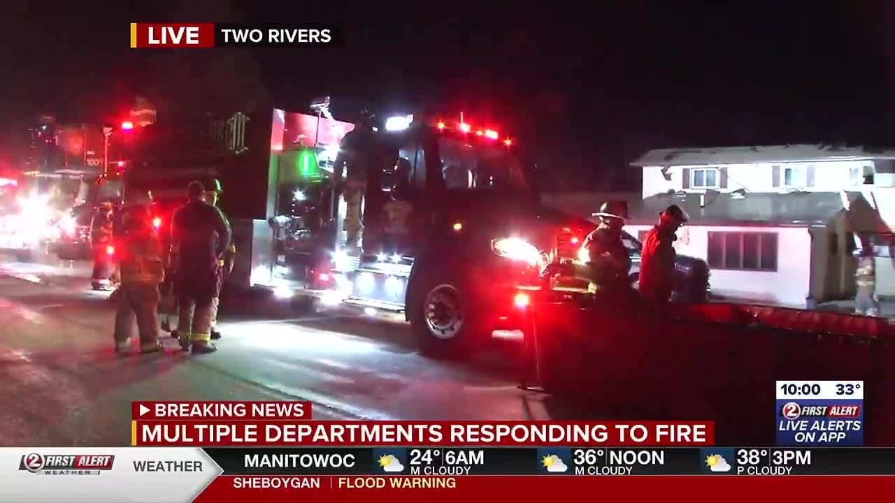 Several Manitowoc-area fire crews responding to house fire - YouTube