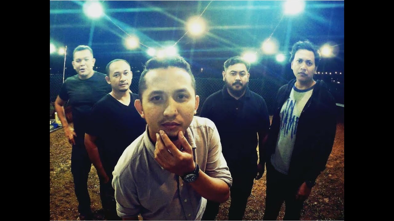 Sunset Drama Queen - Toe Past & Language Cover