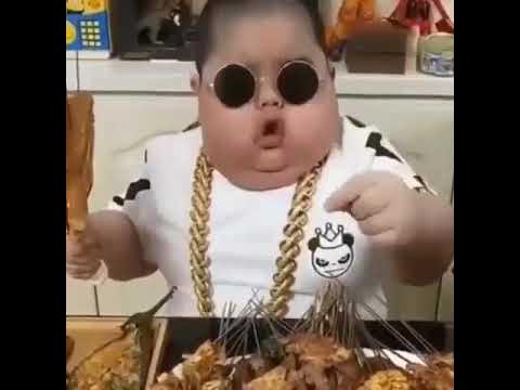 Ayollar hojatxonasida yashirin kamera Hotkinkyjo onlayn video