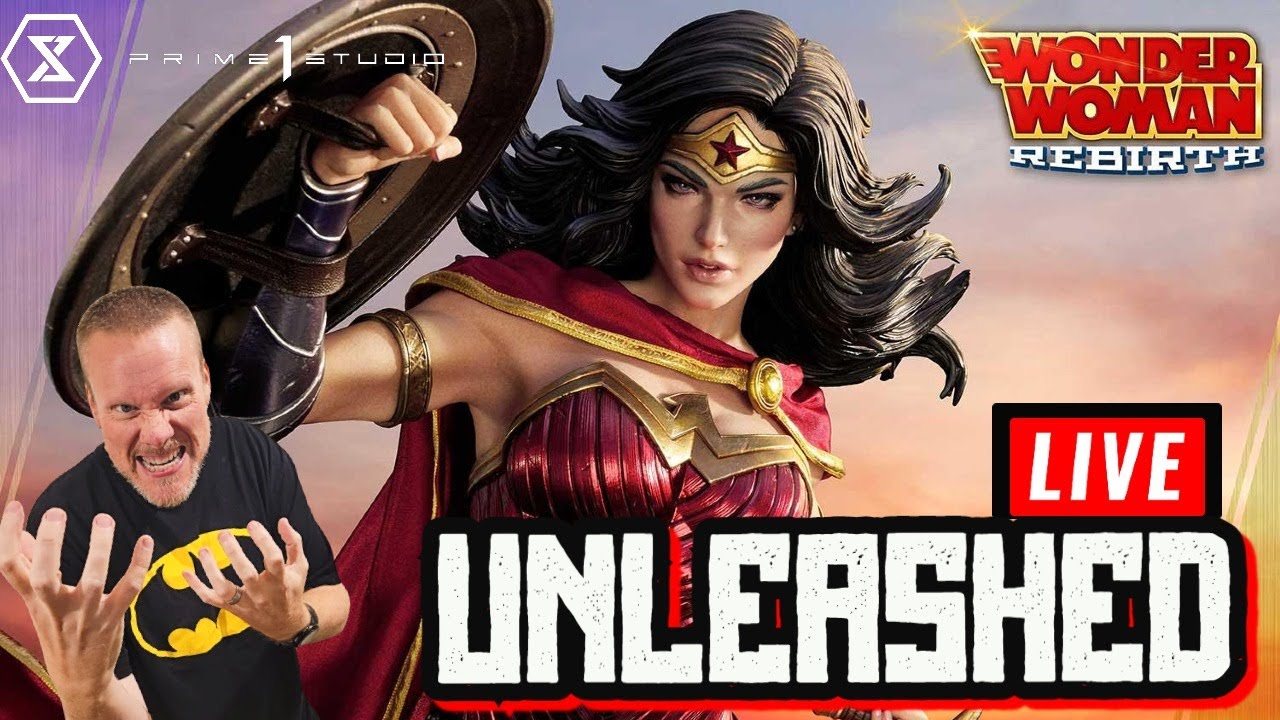 Factory Entertainment Wonder Woman Premium Motion Statue - New 52 Design, 10" Tall, Polystone With Metal Backdrop
