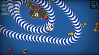 Worms.Zone.io. Snake game. slither. Over 4'200'000 No Cheats. . #2. Big worm. screenshot 3