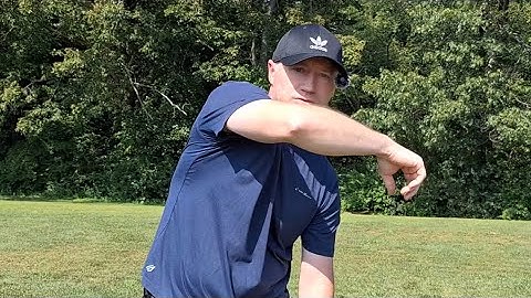 How to Keep Your Arm Raised in the Disc Golf Backhand Throw - Free VS Locked Shoulder Positions