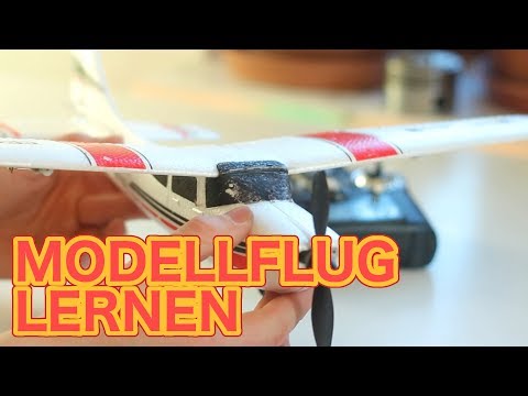 Video: Wie Bemalt Man Ein Modellflugzeug