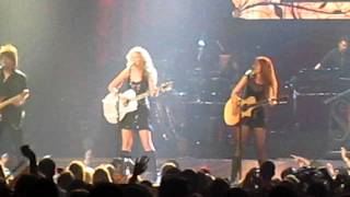 long live- taylor swift prudential center 7/19/11