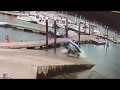 Semirigidefr dcrochage bateau semirigide sur une rampe de mise  leau accident