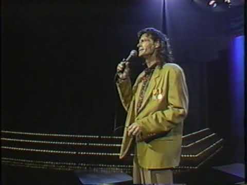 BJ Thomas - "A Southern Girl On A Summer Night"