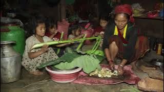 Cooking and eating green leaves of cocoyam  || Village life