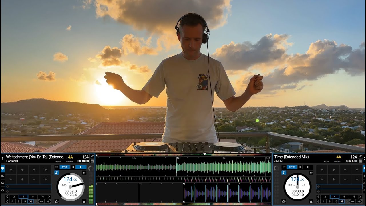 Magic Hour #74 | Progressive House & Melodic Techno