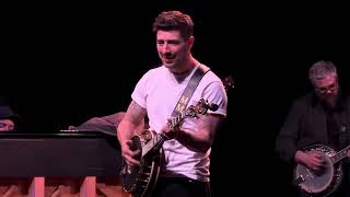 Mumford & Sons perform "The Banjo Song" at the Music Hall of Williamsburg