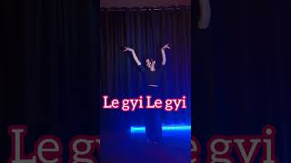 Le Gayi 💕| Dance Cover | Dil To Pagal Hai | Karishma Kapoor | Ananya Rathore |