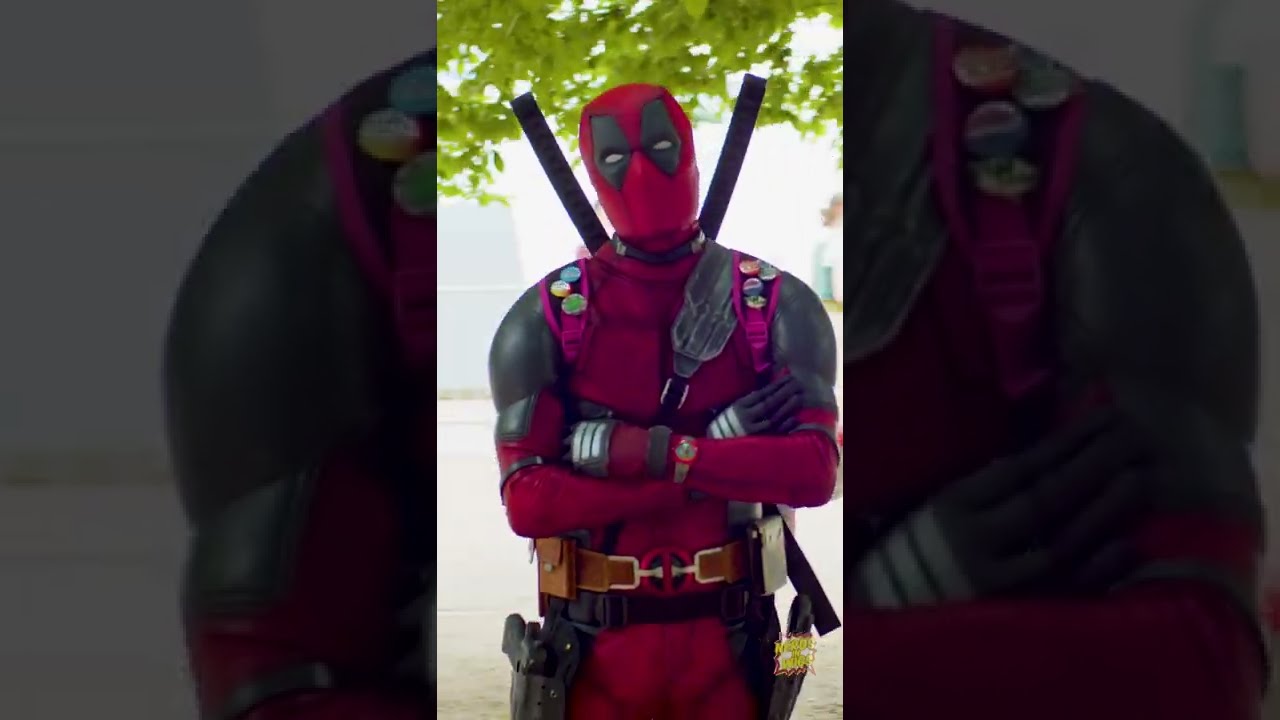 🌍 WORLD-CLASS DEADPOOL COSPLAY | MCM London Comic Con #Deadpool #Shorts