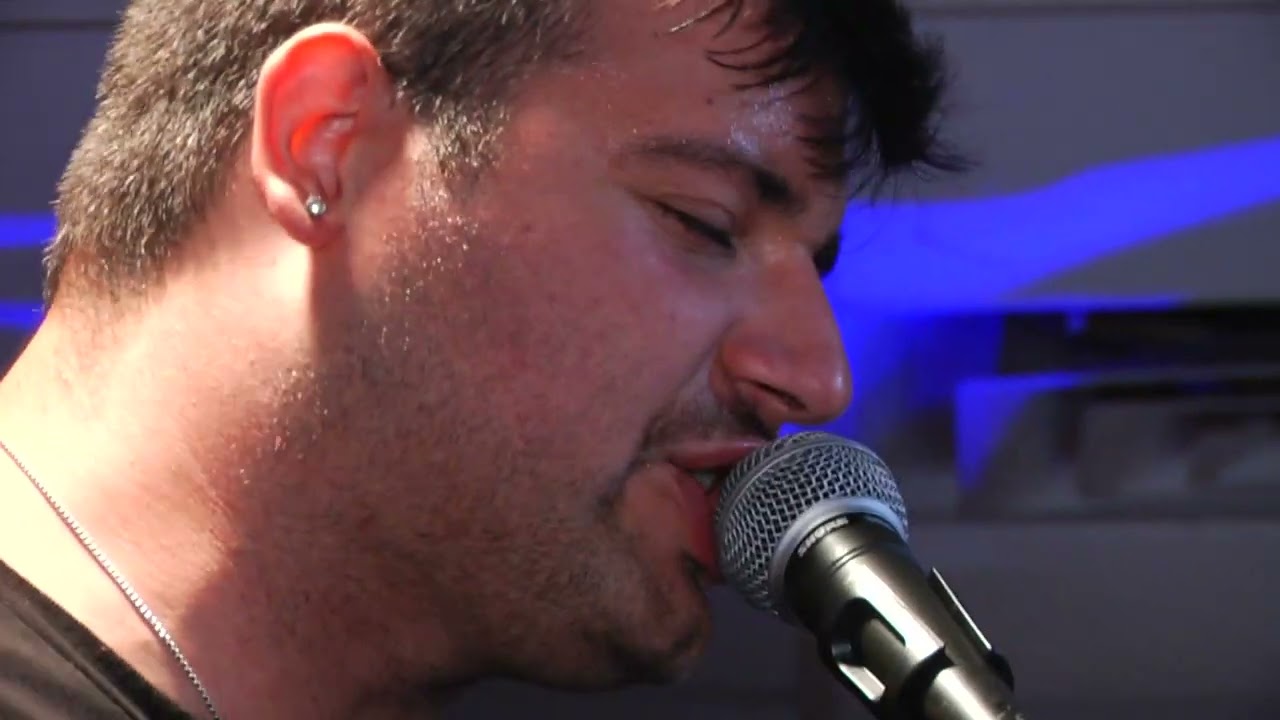 final resting pose live @ salty's beach bar 6/11/23