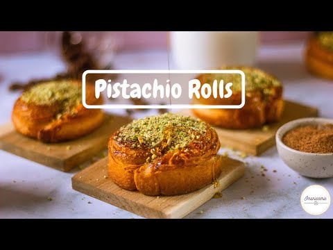 Pistachio Cromboloni Recipe
