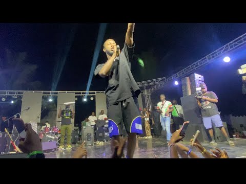 Omah lay performs @ king promise land concert in Ghana; godly, woman ...