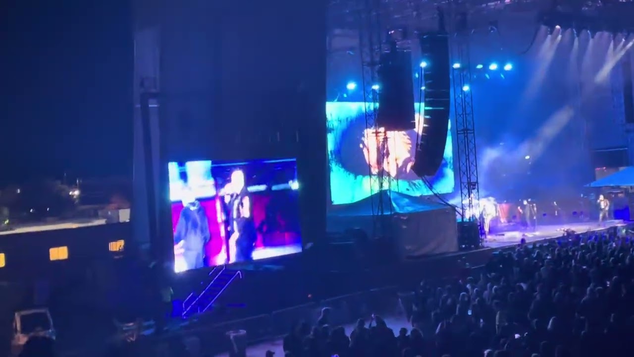 The good life three days grace live in mount pleasant Michigan 