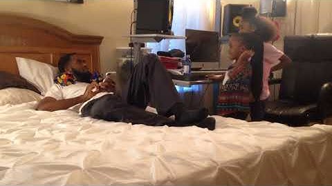 Chris Watts Parenting 101: LAZY DAD!!!!