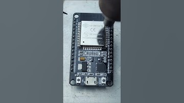 ESP32 Chip Removing #kiyanitech #esp32 #arduino #repairing #diy