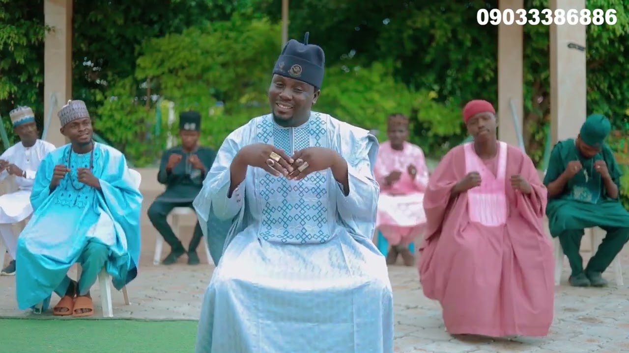 SABAN VIDEON QASIDAR SAYYADI EL BASH NA FADIMA MAI SUNA UFFARARANKU