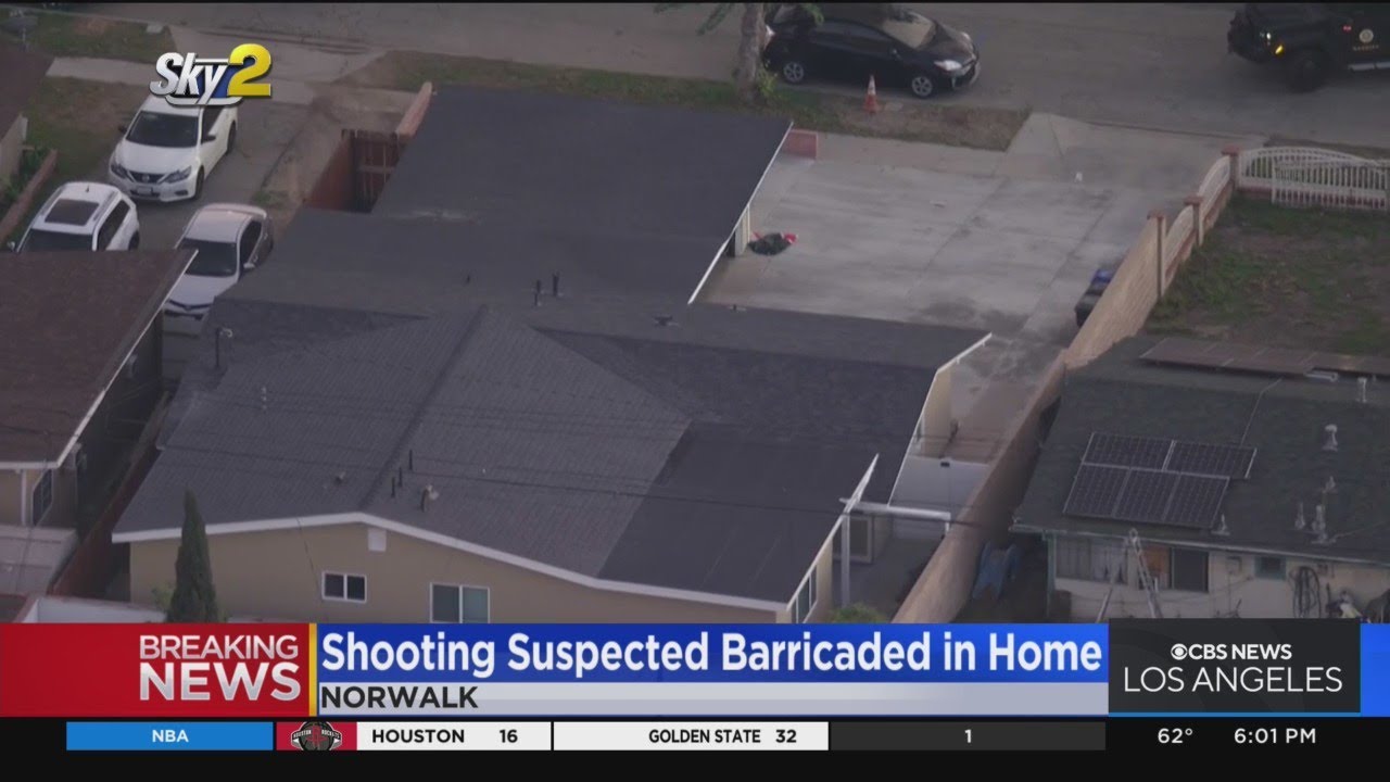 SWAT team responds to armed man barricaded in home in Norwalk - YouTube