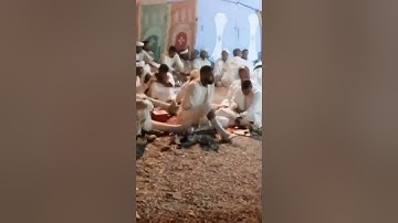 ما تيسر من سورة الحج (بصيغة سودانية) للقارئ أنيس صلاح الدين