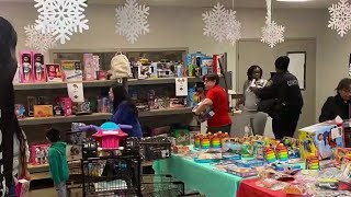 Want to make a difference this Christmas season? How families can volunteer together