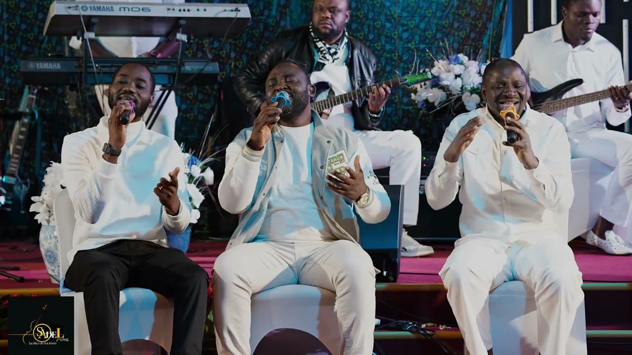 Natatoli (Group Sacrifice de nos lèvres)