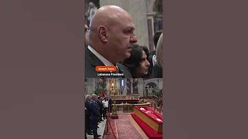 World Leaders Visit Pope S Coffin 