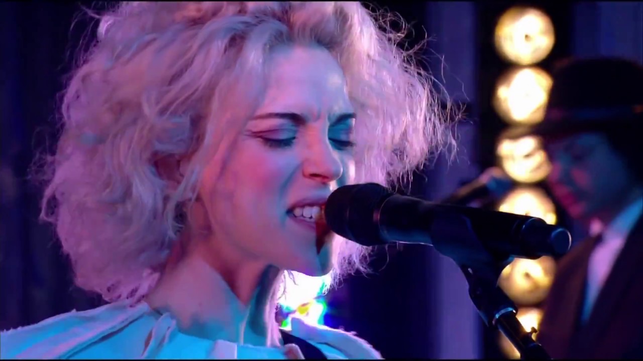 St. Vincent Rattlesnake (Live in Album de la Semaine 2014) YouTube