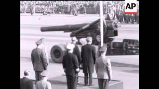 FAREWELL PARADE FOR ADENAUER  - NO SOUND