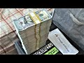 This Is What $250,000 Cash Looks Like - What 1/4 Million in Cash Looks Like - The Law of Attraction