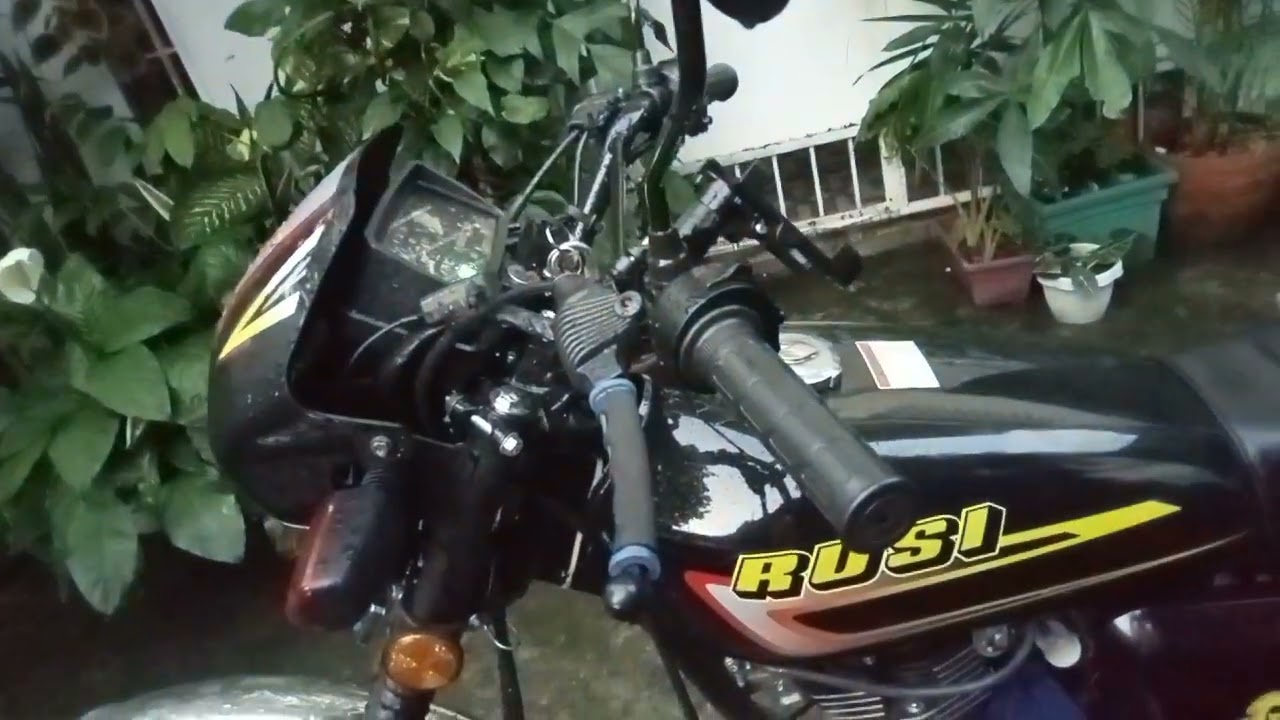 RUSI tc125 (macho): How to install FUEL FILTER