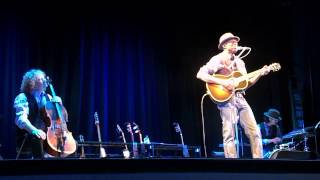 Video thumbnail of "Keb" Mo' Let Your Light Shine Waterville ME 2014"