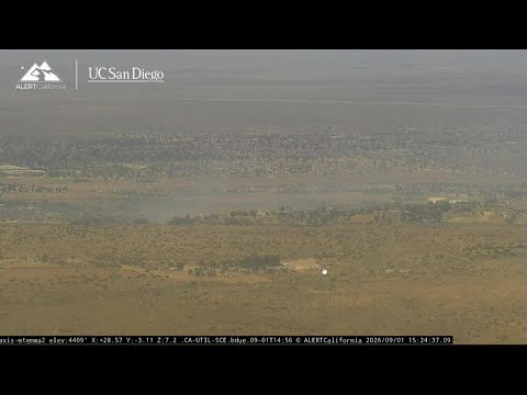 Brush fire burns in Palmdale