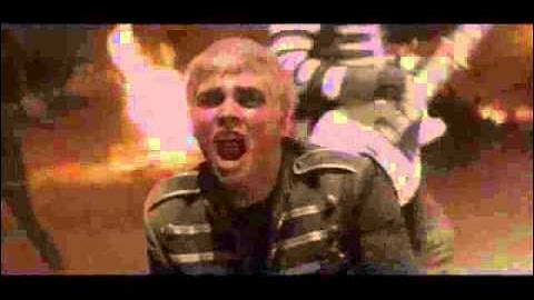 MY CHEMICAL ROMANCE - FAMOUS LAST WORDS [OFFICIAL MUSIC VIDEO]