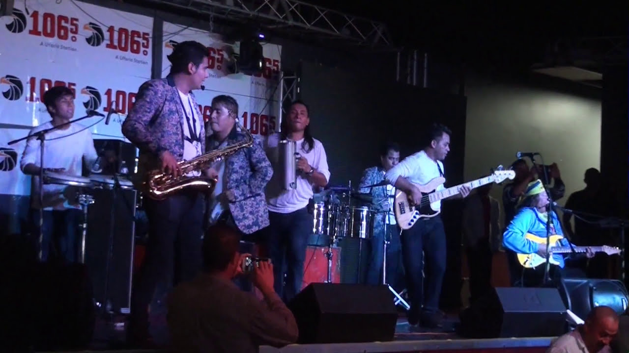 LOS KARKIKS-BARRIGA DE CUCHE-EL PUÑETAZO-LAS PEPITAS DE RITA