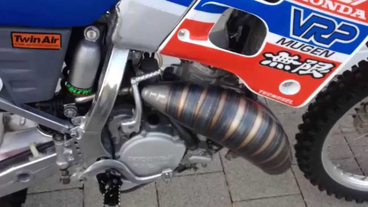 Nino - twostroke sound 1991 VRP Mugen Honda CR 125 - YouTube
