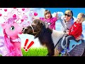 Kids pretend play with toys at the farm. Kids&#39; activities with toys. Family fun videos for children