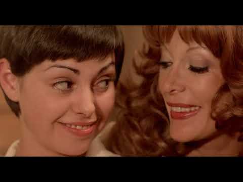 Dyanne Thorne and Lina Romay in \