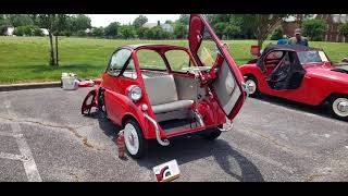 1956 BMW Isetta 300.