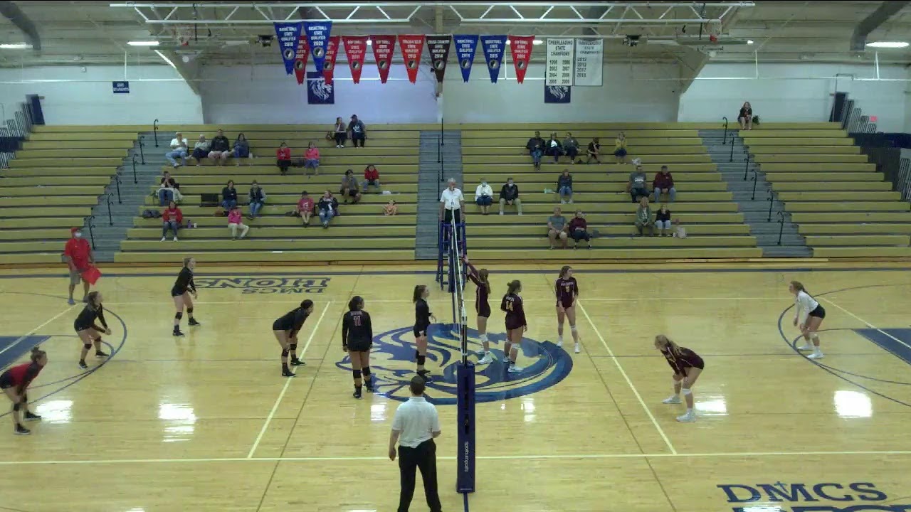 Des Moines vs. Grinnell Varsity Womens' Volleyball YouTube