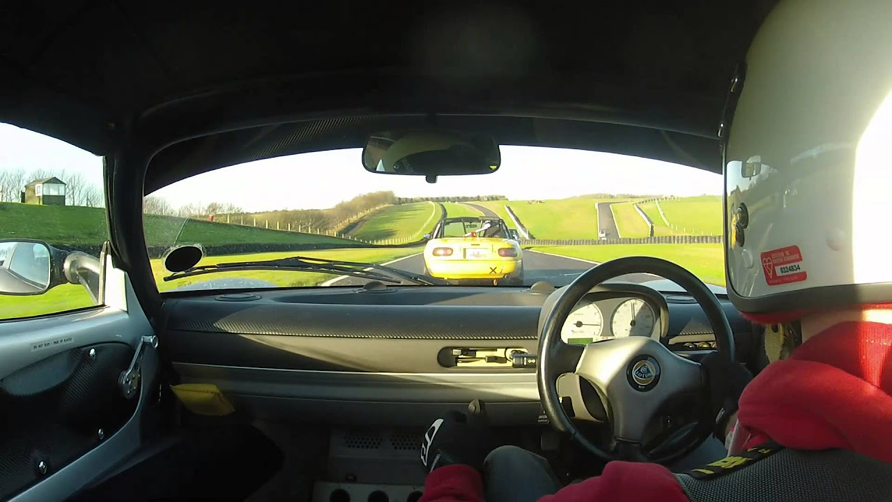 Solo laps at Cadwell