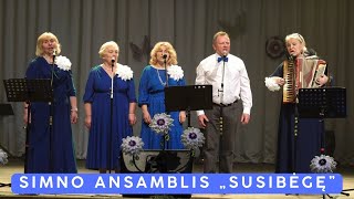 Simno ansamblis „Susibėgę\