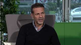 Bestselling Author Khaled Hosseini Part 1/2
Bestselling Author Khaled Hosseini has sold nearly 40 million copies of his first two books the epic novels THE KITE RUNNER and A THOUSAND SPLENDID SUNS - placing him among the most popular novelists working today. He talks with Fanny Kiefer about his most recent book AND THE MOUNTAINS ECHOED which became an instant bestseller and won critical acclaim as one of the top books of 2013. Bestselling Author Khaled Hosseini Part 1/2