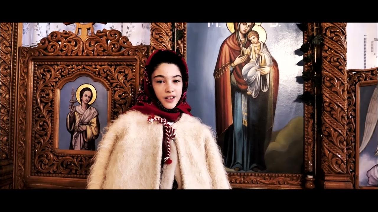 Crina Cleopatra Marian Pe un drum batut de piatra Colind YouTube