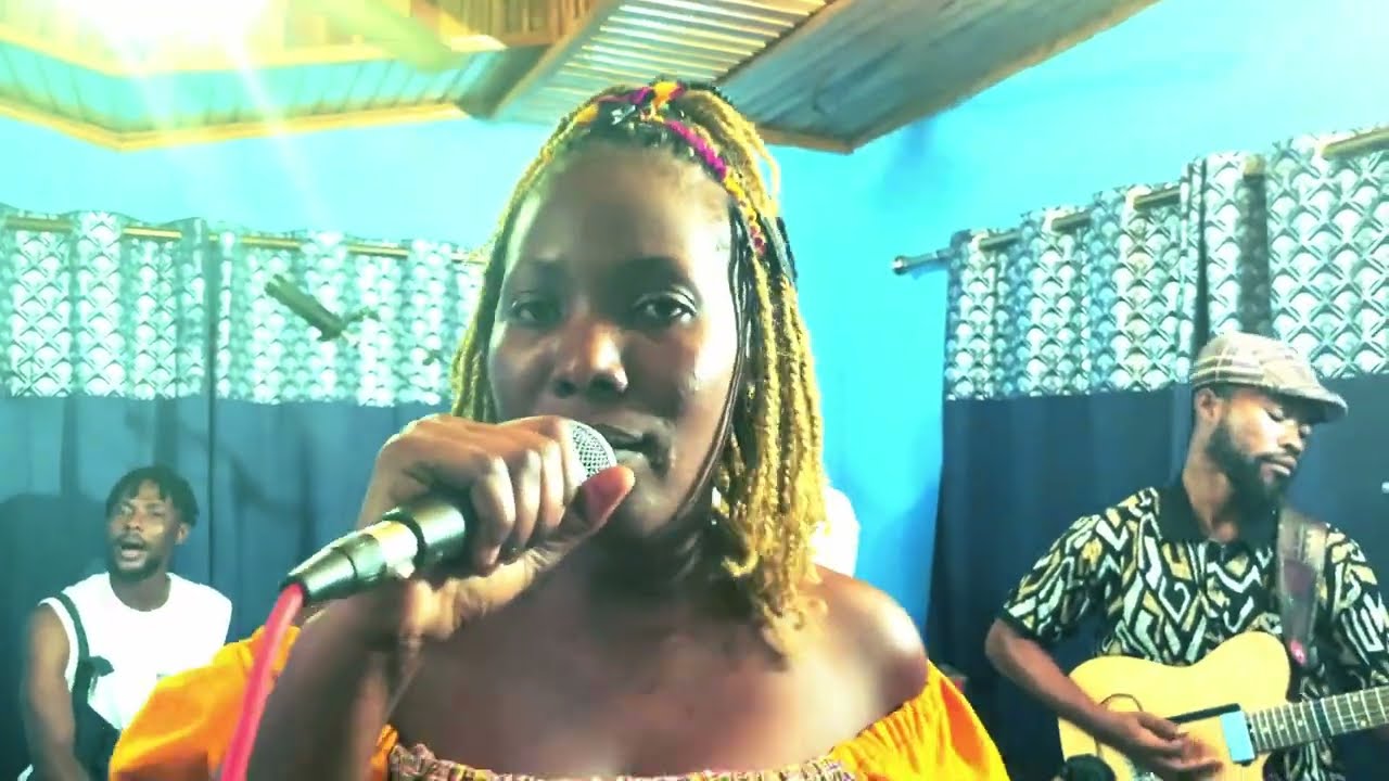 Y-Bayani & Baby Naa - Zooba Maka (Live at Joy Sound Studios) - YouTube