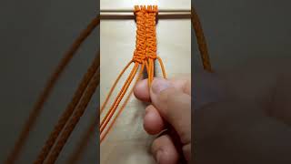 You should know just square knot to weave this macrame pattern