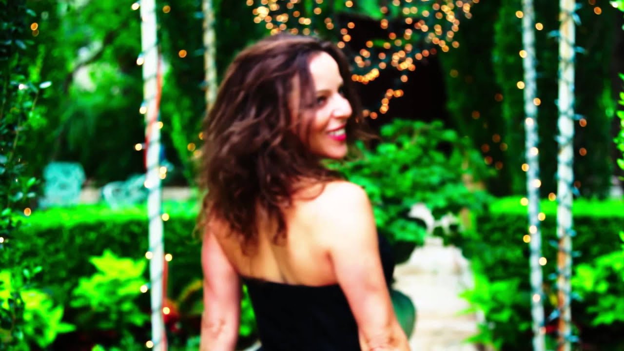 Beth Richard - Following You