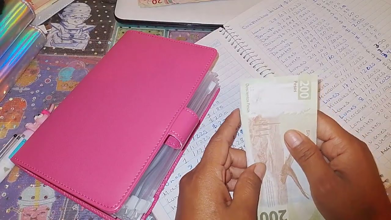 Rellenó los sobres de cumpleaños 